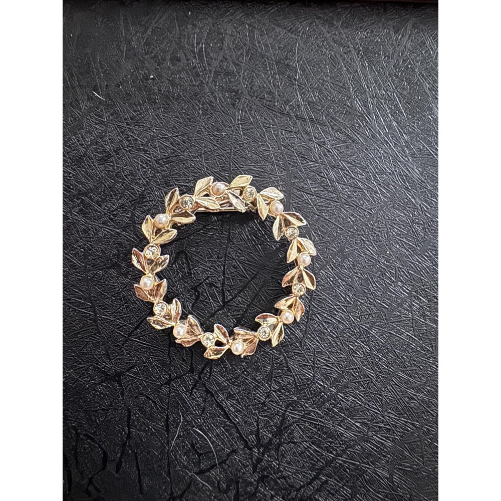Vintage Gold Tone Brooch Lot of 4 Pin,  Bundle - Picture 3 of 13